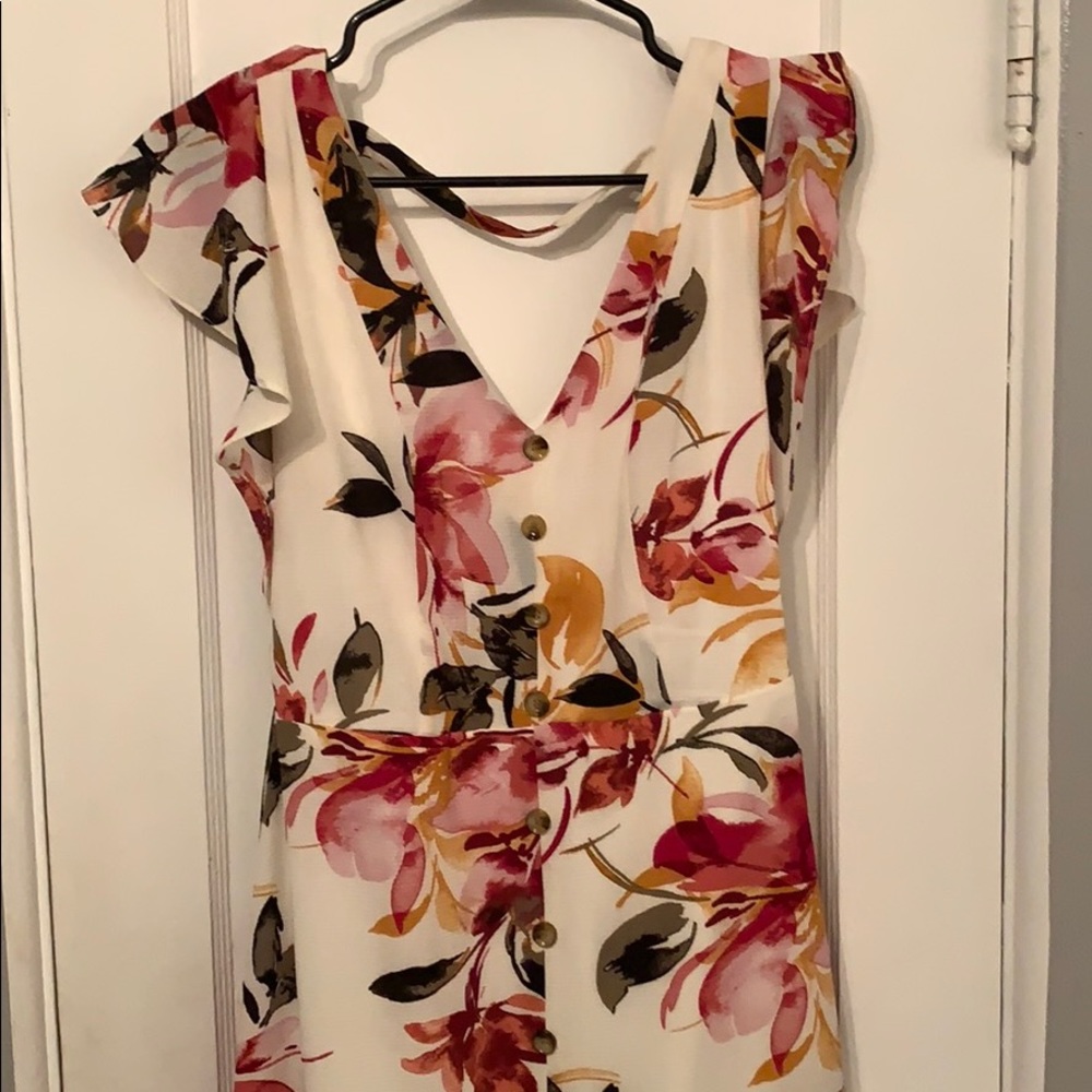 Beautiful white floral maxi dress